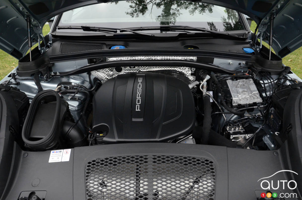 Porsche-Macan-2019 (20).jpg